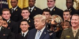 Трамп не хоче вирішувати проблему, яку сам створив