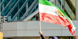 Протести в Ірані - останні подробиці та відео