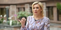 Захарова намагається залякати Варшаву