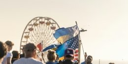 Більшість американців залишаються на боці України