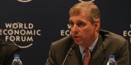 Експринц Ендрю знову в центрі уваги