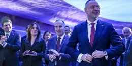 навроцький