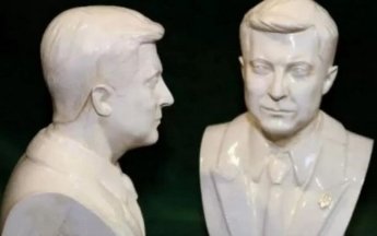 «Покрытые лаком и золотом»: в продаже появились бюсты Зеленского
