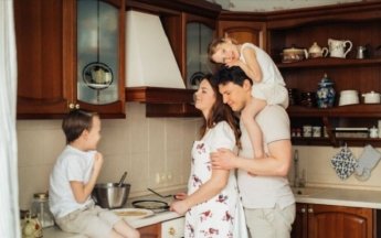 Место для всей семьи: как сделать кухню уютной и функциональной