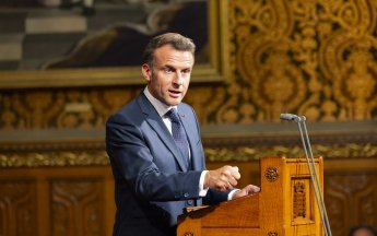 Макрон публічно дав відсіч Трампу