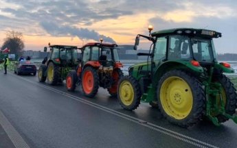 Польські фермери планують знову заблокувати кордон з Україною