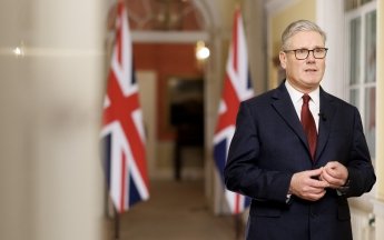 Стармер пытается защитить население Британии