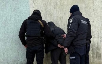 Теракт во Львове. Нацполиция показала кадры закладки взрывчатки и задержание подозреваемой