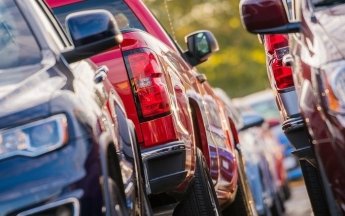 Авторынок во время карантина: как упали цены на бу авто из США и Кореи