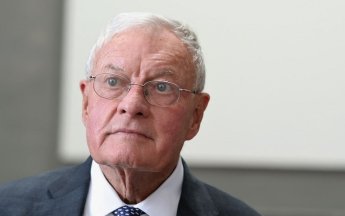 Келлог залишається на боці України