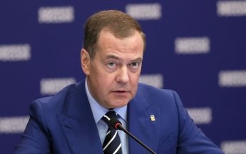 "Happy last year, fucking puppet." Medvedev cynically addressed Zelensky