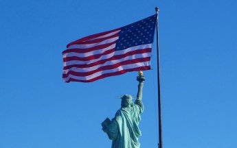 США продовжують допомагати Україні