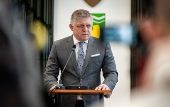 Oppositionists suspect Fico of treason