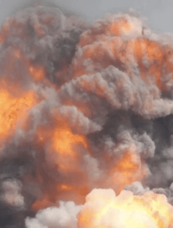 В окупованому Джанкої пролунали потужні вибухи на військовому аеродромі — відео