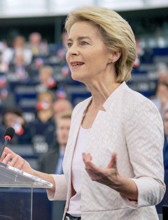 Урсула фон дер Ляєн