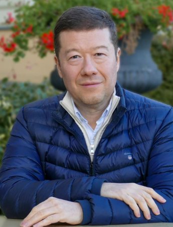 Томіо Окамура вимагає кинути Україну напризволяще