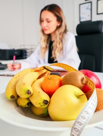 Nutritionist or dietitian: who to contact with nutrition