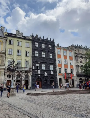 Львів