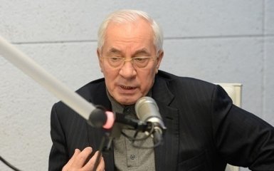 Азаров из Москвы уверяет, что не видит Украину единым целым