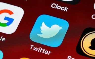 Twitter додав кнопку редагування твітів для передплатників із США