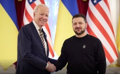 Байден побоювався вбивства Зеленського після початку війни — NYT