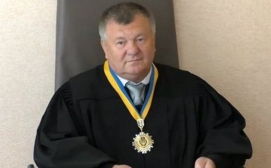 Наглость судьи во время задержания взорвала соцсети: появились видео