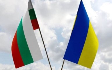 Болгария планирует осенью передать Украине бронетехнику