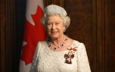 Теперь она с нами: королева Великобритании сделала свой первый пост в Instagram