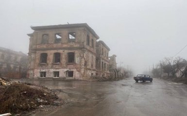 В Мариуполе ВСУ поразили казарму с военными армии РФ