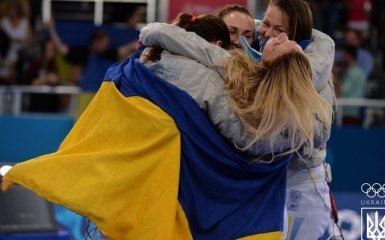Женская сборная по фехтованию выиграла Кубок мира у РФ