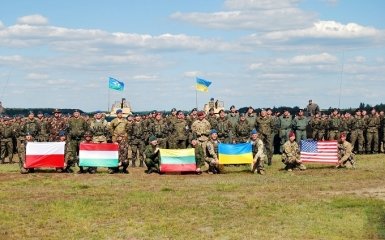 Украинские бойцы начали масштабные учения вместе с НАТО: появились яркие фото