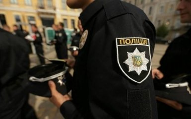 Проститься с погибшими полицейскими пришли Аваков и Луценко: появились фото