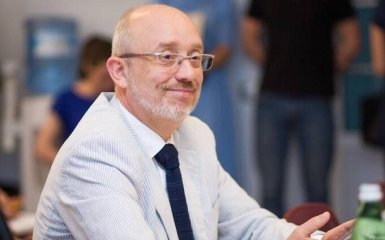 Украинские пилоты приступили к учениям на F-16 — Резников