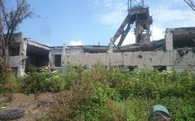 На Донбассе от обстрелов обвалилась шахта: фото и новые подробности боев