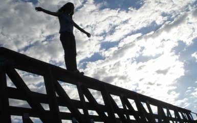 В России за год самоубийство совершили 720 детей: следователи винят Интернет