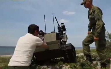 Глупый боевой робот из России взорвал сеть: опубликовано видео
