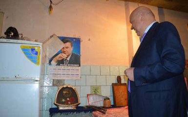 Москаль выложил фото "встречи" с беглым Януковичем на Закарпатье