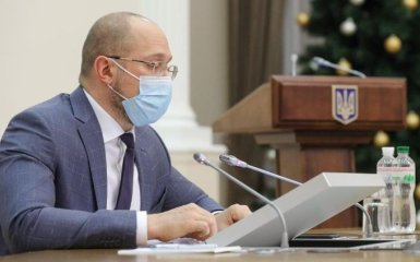 Прем'єр невідкладно звернувся до ЄС через вакцину проти коронавірусу — журналіст