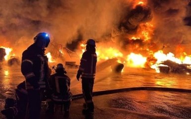 Российские партизаны сожгли военный самолет армии РФ во Владивостоке