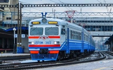 Укрзализныця запустила дополнительные поезда на праздники