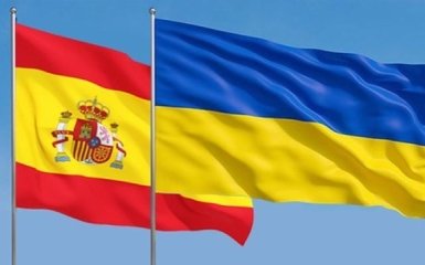 Флаги Испании и Украины