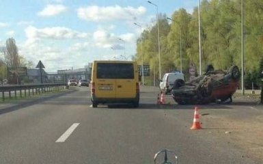 Под Киевом произошло серьезное ДТП, есть пострадавшие: появились фото