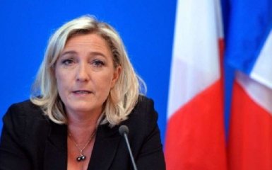 Скандальная подруга Путина требует снять санкции с РФ