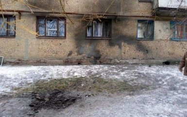 Обострение на Донбассе: появились фото из городов, обстрелянных боевиками