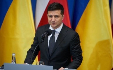 Нам должно быть стыдно: Зеленский обратился к украинцам