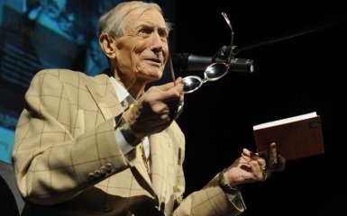 У США помер видатний радянський і російський поет