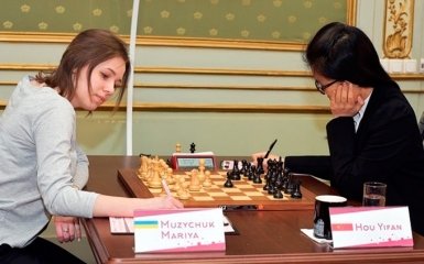 Украинская чемпионка проиграла битву за шахматную корону: опубликовано фото
