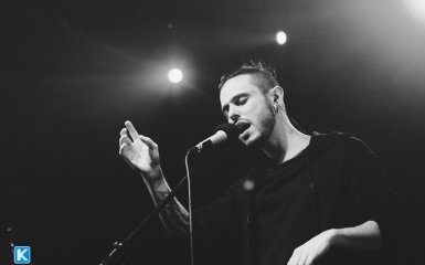 Во Львове отменили концерт известного певца: все из-за гастролей по России