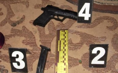 На Рівненщині нетверезий чоловік обстріляв поліцейських: з'явились фото