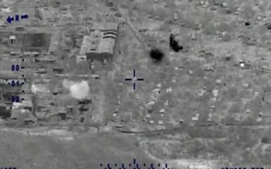 Війну на Донбасі показали з повітря: опубліковано відео